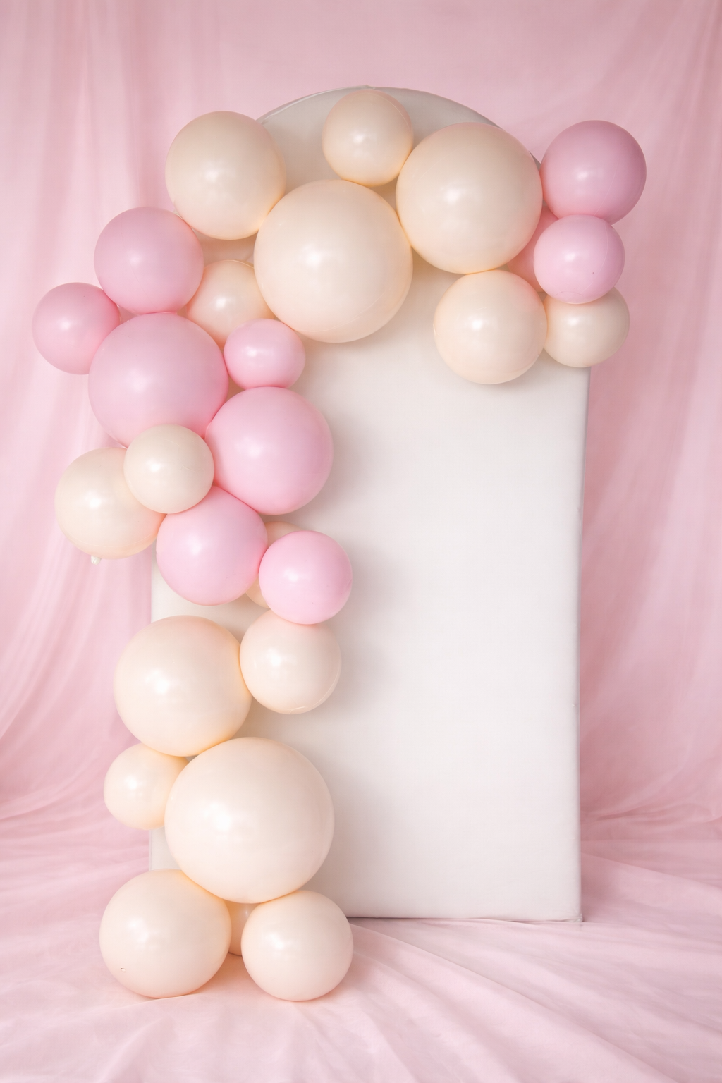 Reusable Balloon Arch Set Cream & Pastel Pink | 5-piece (incl. 1 Free)