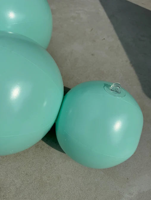 Reusable Balloon Garland of 3 Beige