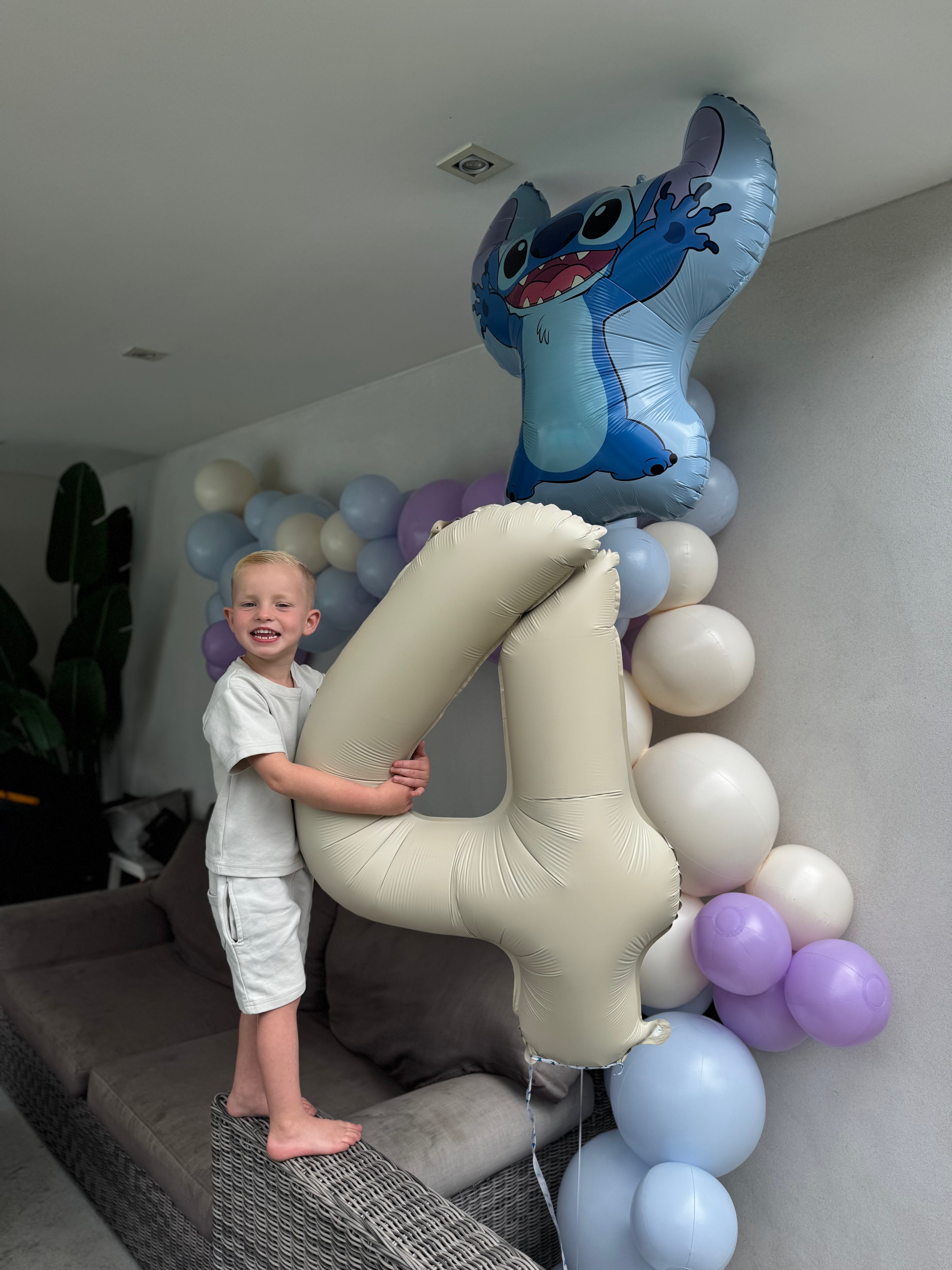 Reusable Balloon Garland from 3 Cream