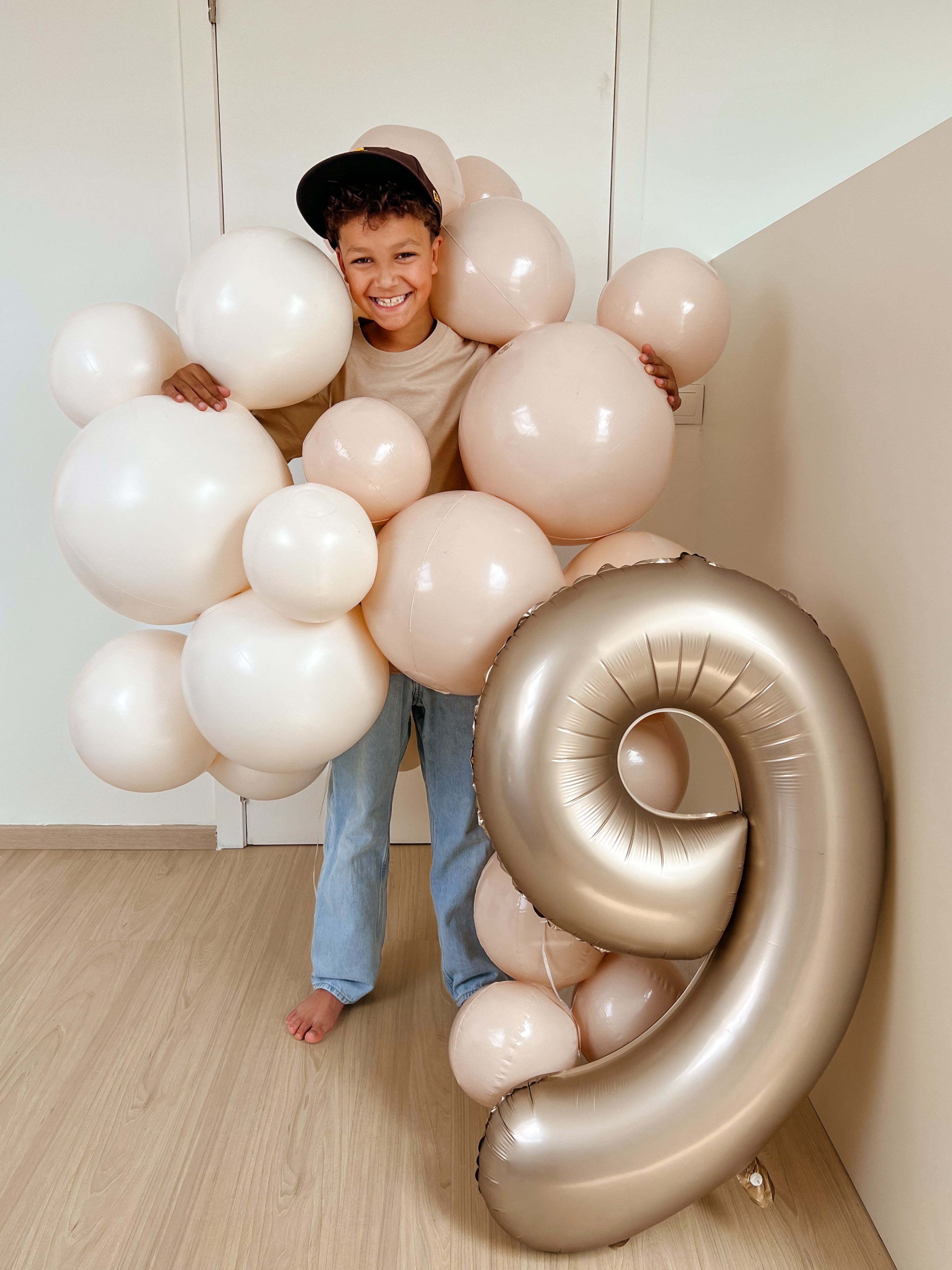Reusable Balloon Garland from 3 Cream